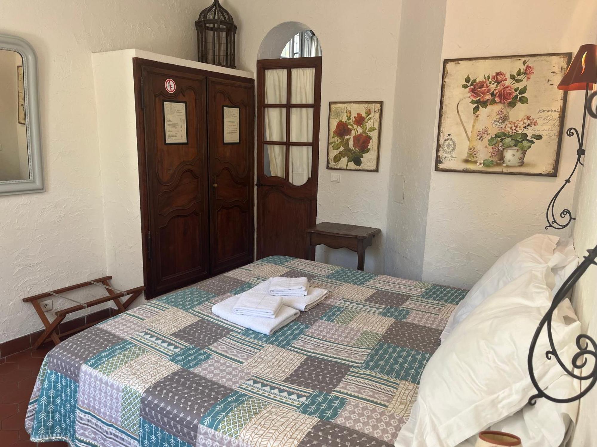 La Roseraie , Familial Ouvert Toute L'annee 3*