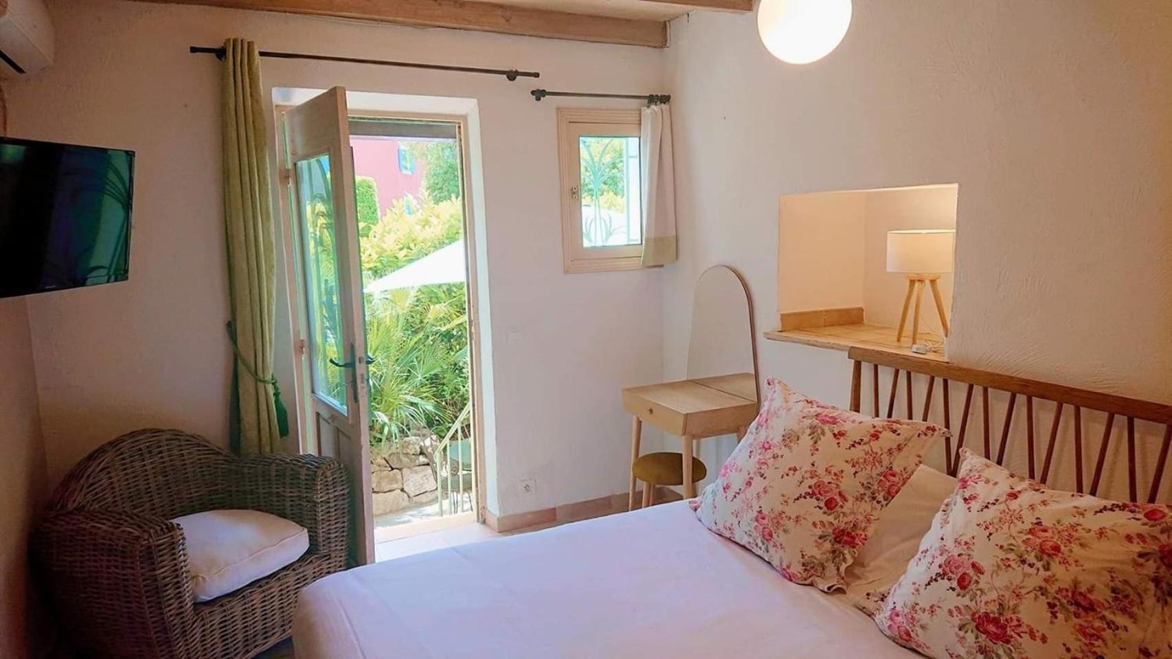 La Roseraie , Familial Ouvert Toute L'annee Vence