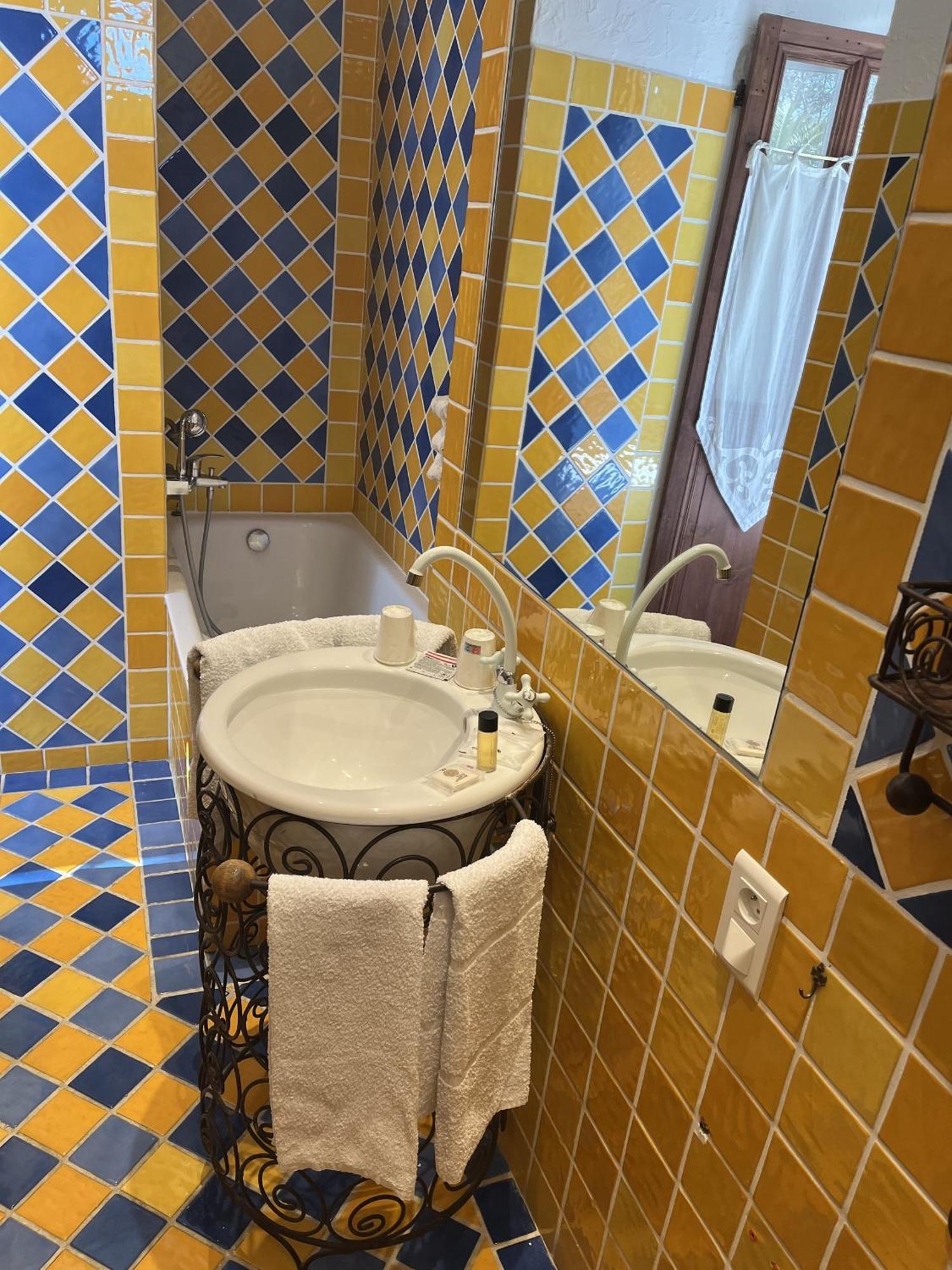 La Roseraie , Familial Ouvert Toute L'annee Hotel 3*